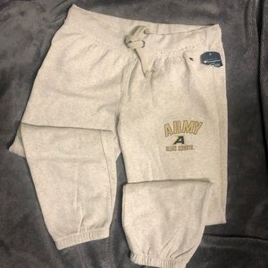Champion sweat pants, cropped. ARMY logo, size M